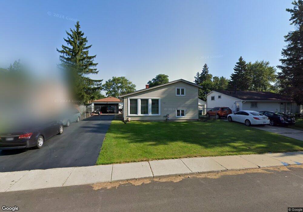 1538 Amarillo Dr, Carpentersville, IL 60110 - photo 1