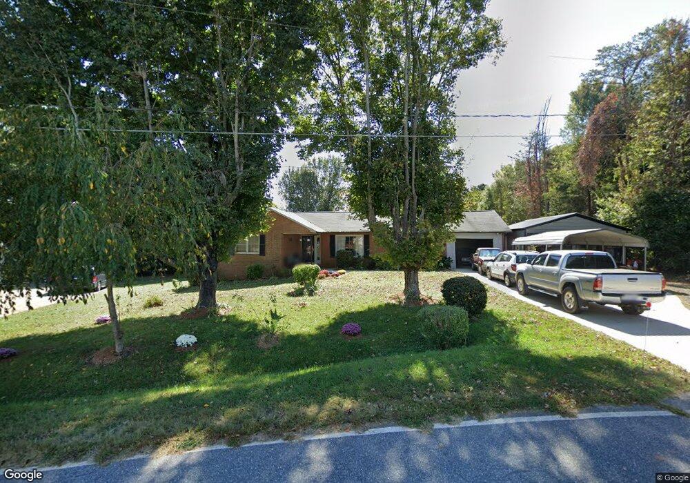 143 E Debbie Ln, Statesville, NC 28625 - photo 1