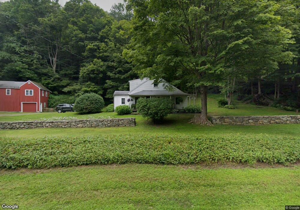 104 S Kent Rd, South Kent, CT 06785 - photo 1