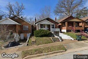 7118 Greenway Ave, Saint Louis, MO 63121