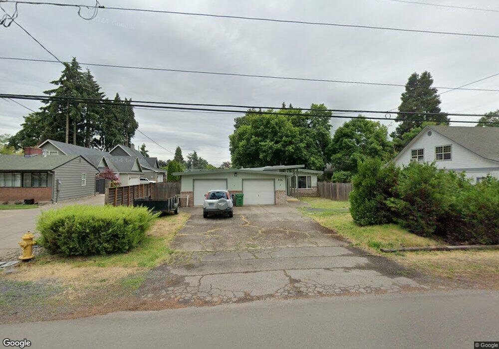 2174 Jeppesen Acres Rd, Eugene, OR 97401 - photo 1