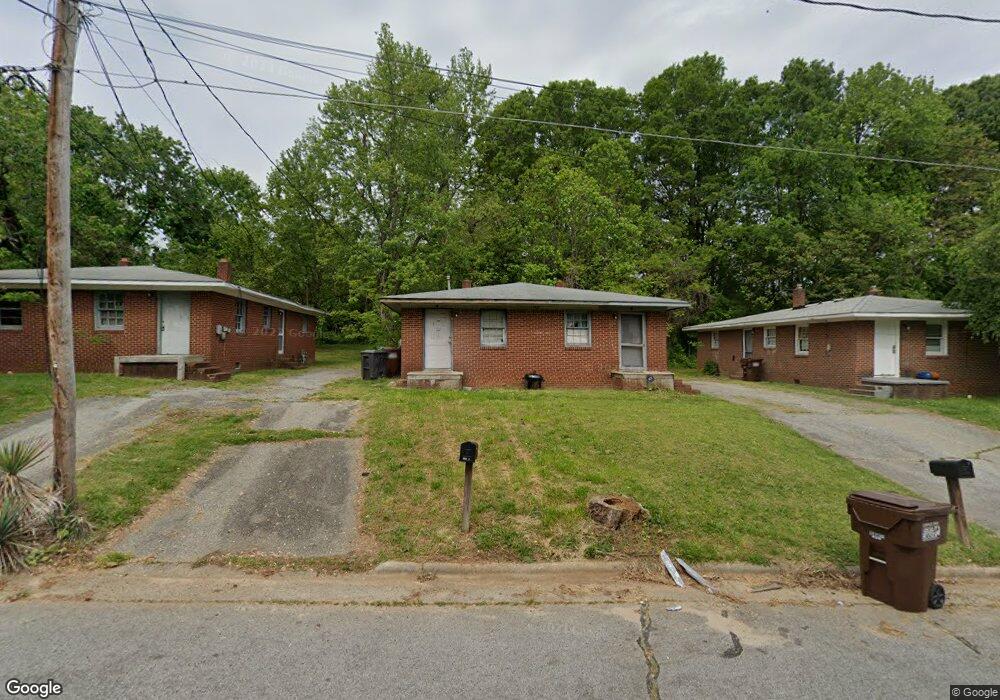 902 Richland St unit 902-A, High Point, NC 27260 - photo 1