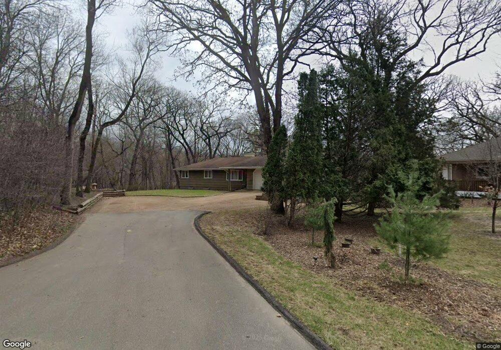 5433 Spring Ln, Minnetonka, MN 55345 - photo 1