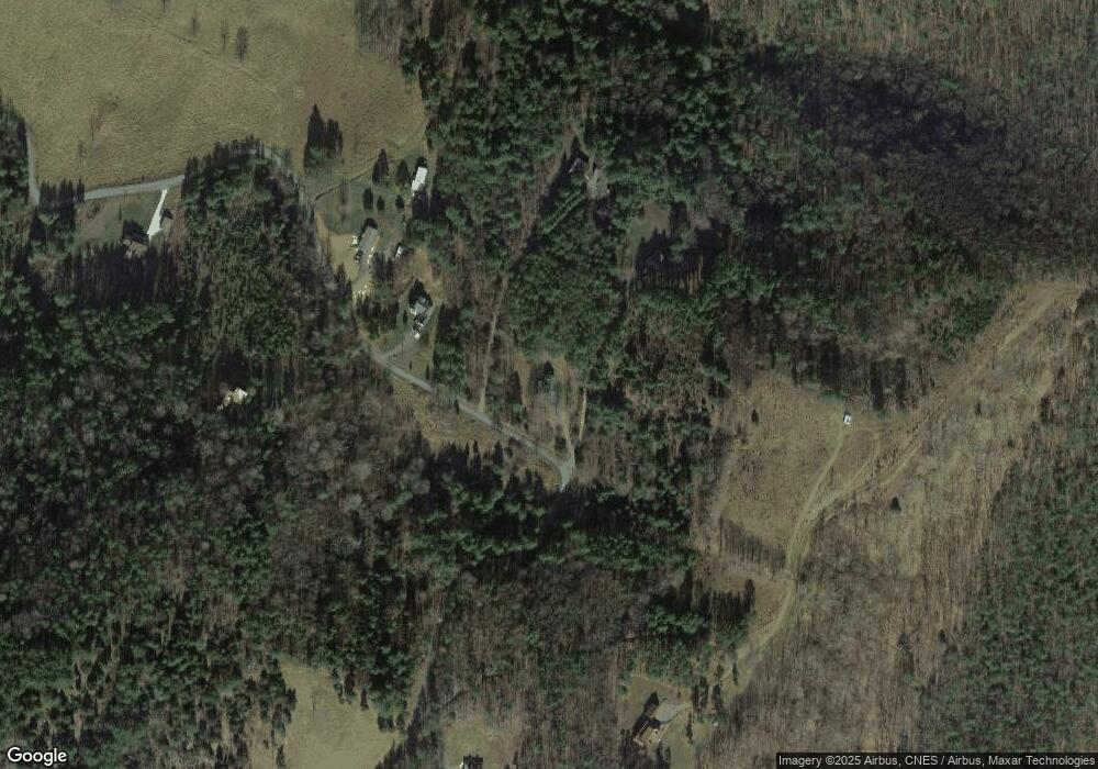 17 Vaughn Dr, Franklin, WV 26807 - photo 1