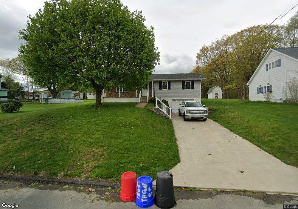 1205 Throop St, Scranton, PA 18519 - photo 1