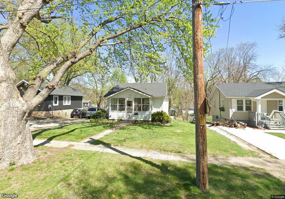 1217 56th St, Des Moines, IA 50311 - photo 1