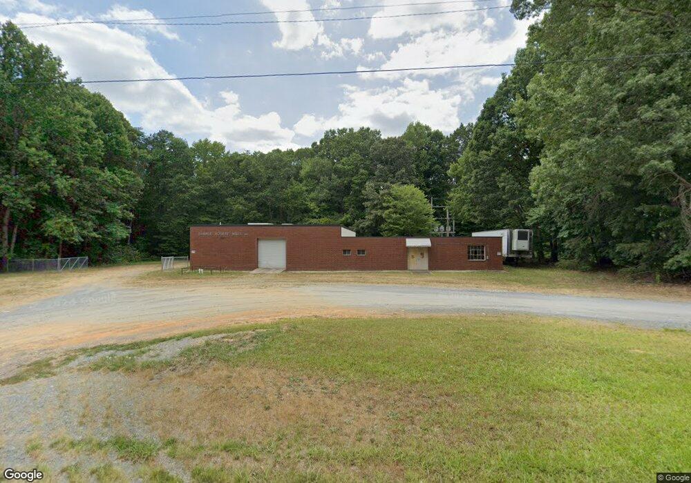 2267 N Asheboro School Rd, Asheboro, NC 27203 - photo 1