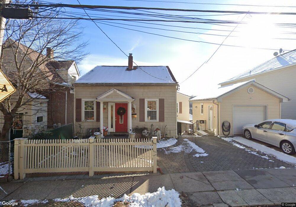 344 Edwards Place, Yonkers, NY 10703 - photo 1