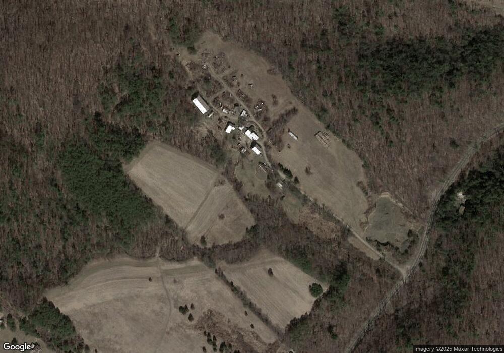 49 Sheaffer Farm Ln, New Bloomfield, PA 17068 - photo 1