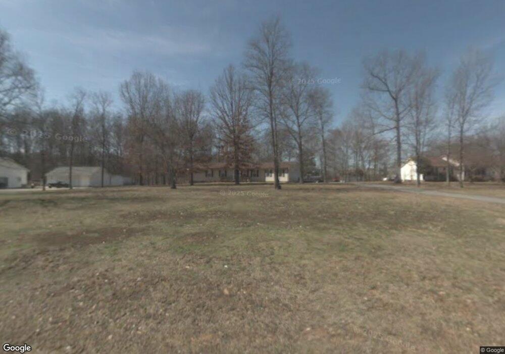 155 Cessna Ln, Shelbyville, TN 37160 - photo 1