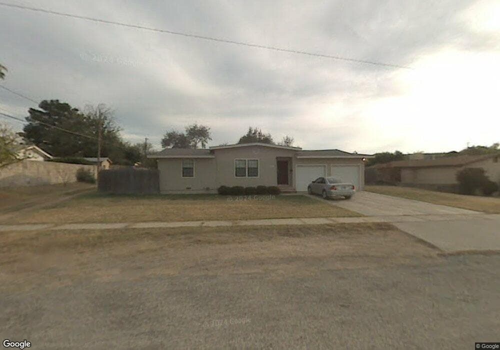 707 W 13th St, Big Spring, TX 79720 - photo 1