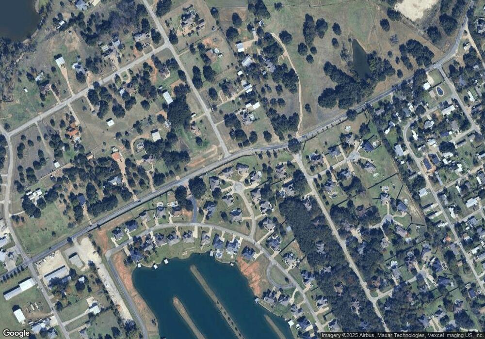 4409 Twin Oak Ct, Granbury, TX 76049 - photo 1