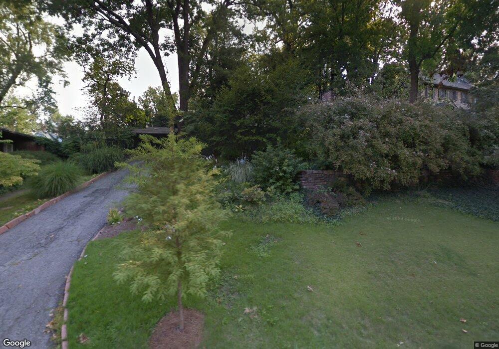 75 Valley Rd, Louisville, KY 40204 - photo 1