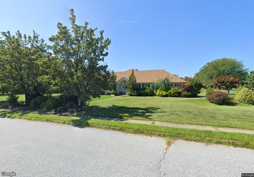 2 Kings Ct, Columbus, NJ 08022 - photo 1