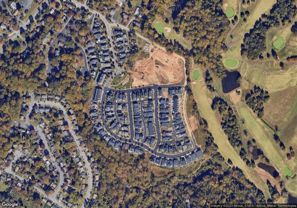 703 Lochlyn Hill Dr, Charlottesville, VA 22901 - photo 1