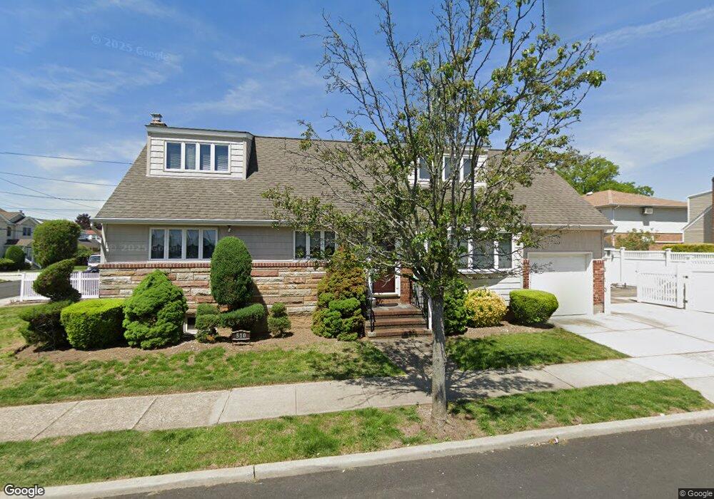 510 4th St, Franklin Square, NY 11010 - photo 1