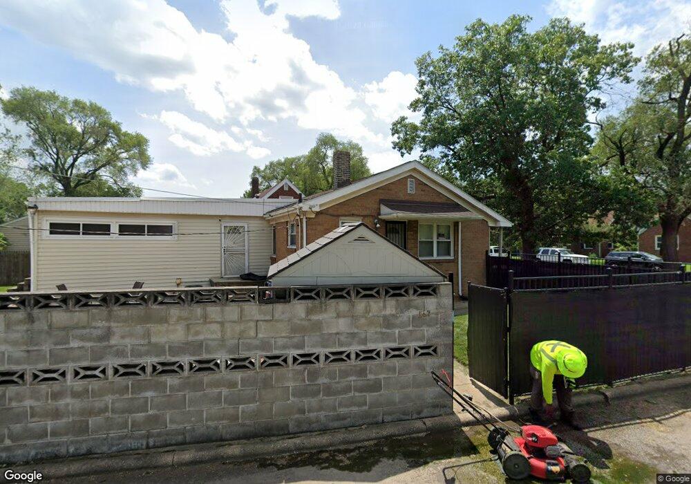 565 Taney St, Gary, IN 46404 - photo 1