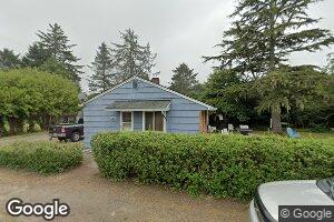 1316 35th St, Seaview, WA 98644