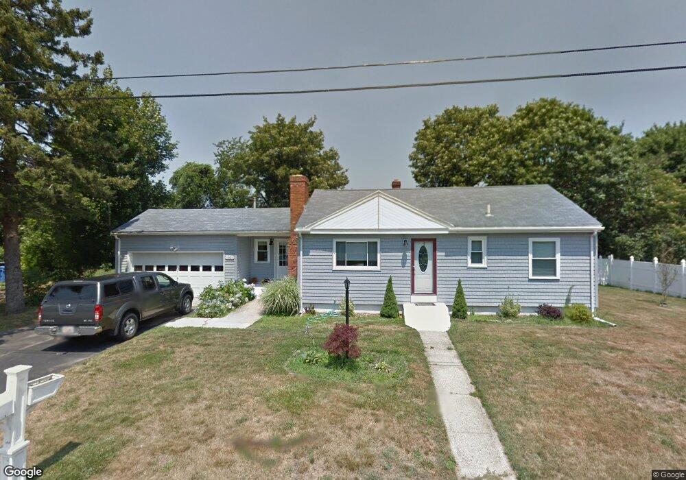 19 Phillips Ave, Middletown, RI 02842 - photo 1