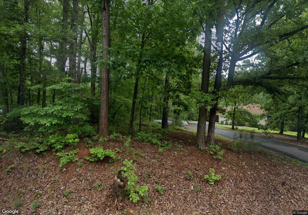 131 Camelot Rd, Gray, GA 31032 - photo 1