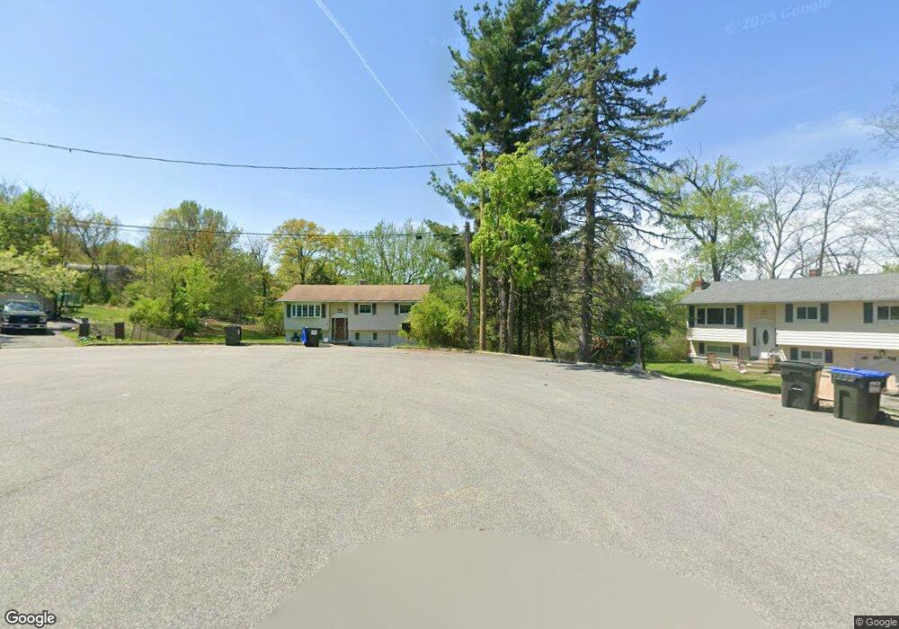 8 Michael Ct, Monroe, NY 10950 - photo 1