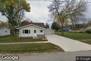 934 W Broadway St, Dumont, IA 50625