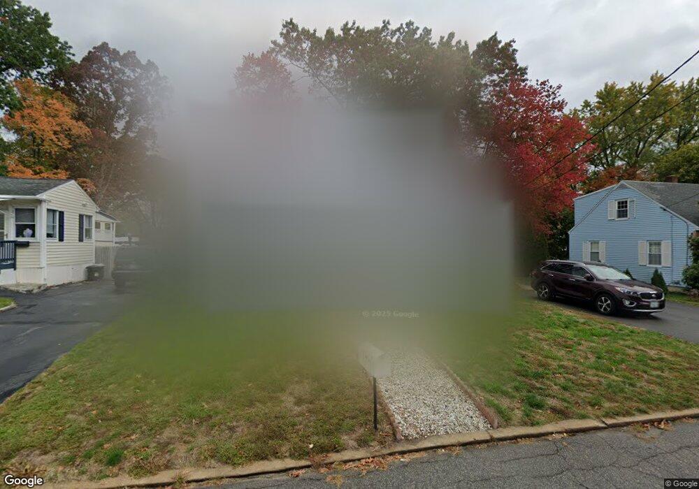 39 Theresa Ct, Manchester, NH 03103 - photo 1