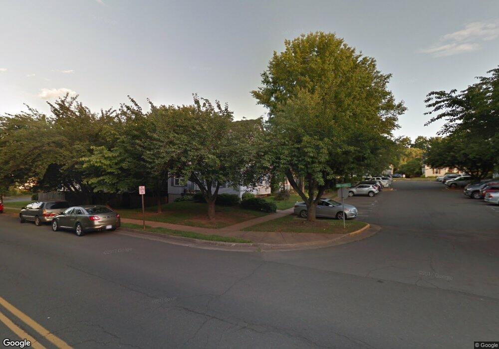 729 Pine Tree Ct, Warrenton, VA 20186 - photo 1