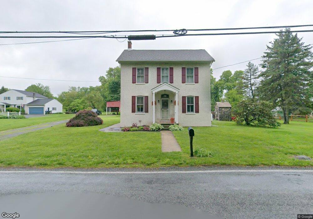 172 Niantic Rd, Barto, PA 19504 - photo 1