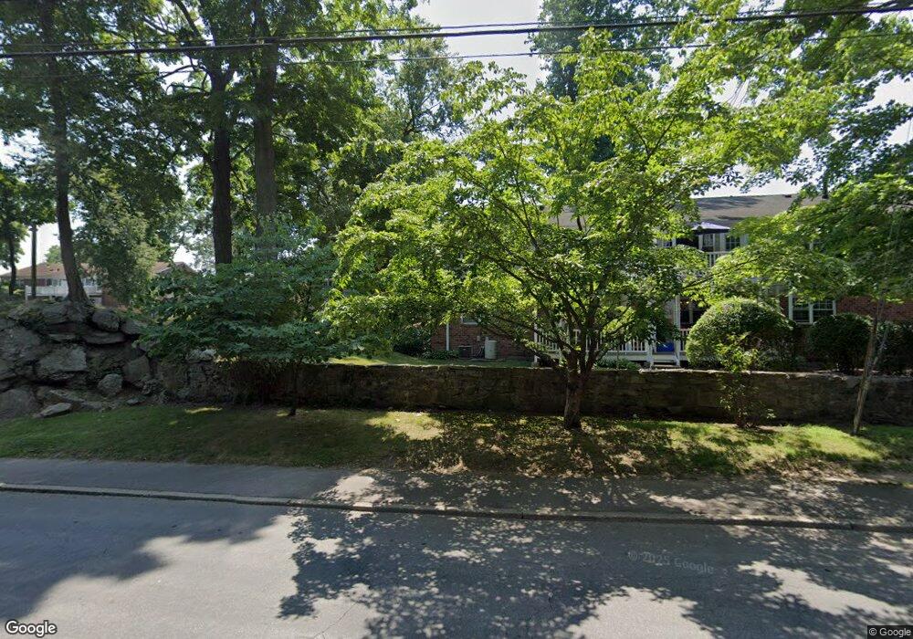 381 Unquowa Rd, Fairfield, CT 06824 - photo 1