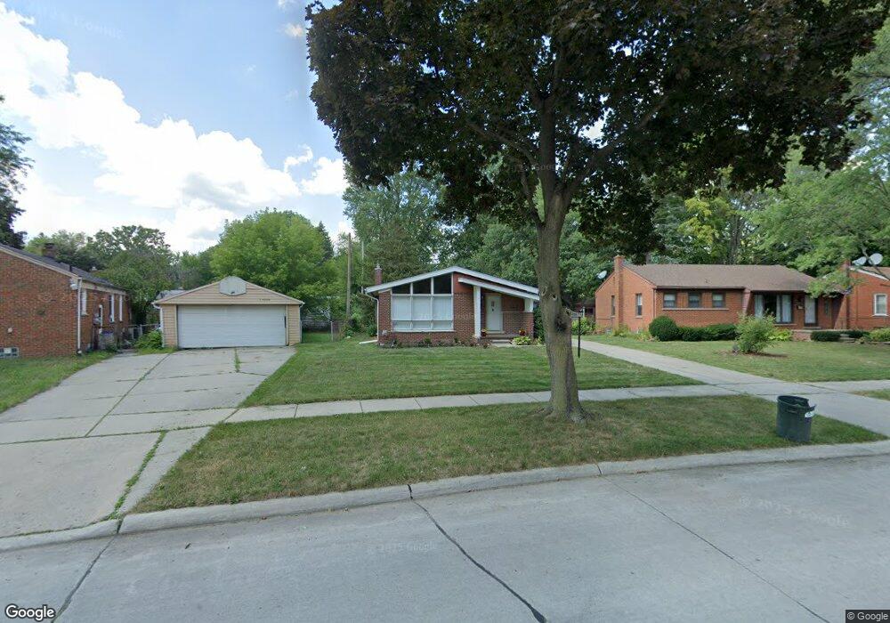 28529 Red Leaf Ln, Southfield, MI 48076 - photo 1