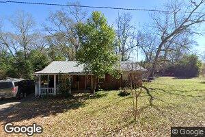 9 Oak St, Clio, AL 36017