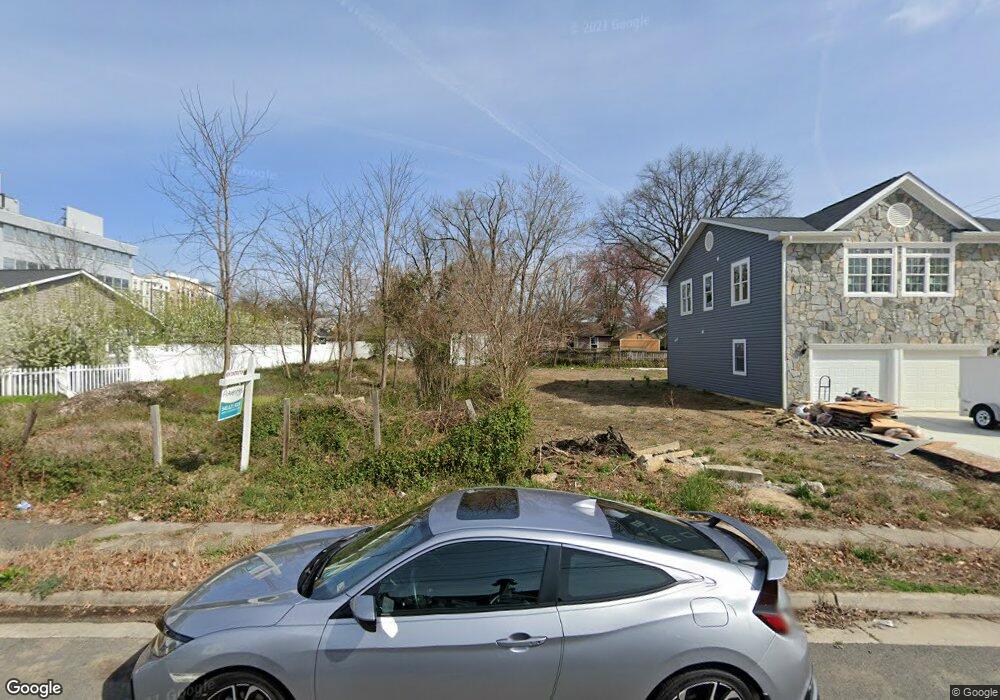 2908 E Lee Ave, Alexandria, VA 22306 - photo 1