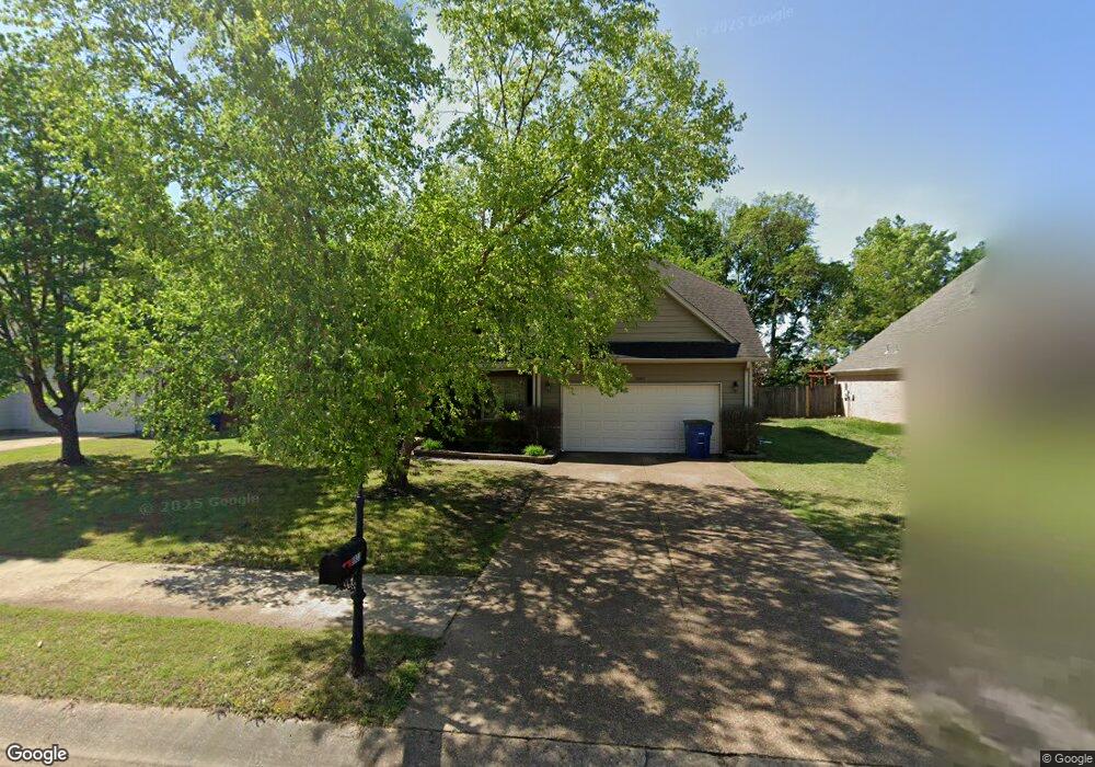 9933 Alexanders Ridge Dr, Olive Branch, MS 38654 - photo 1