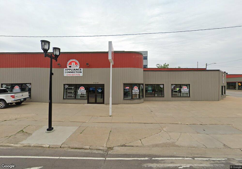 724 3rd St SE, Cedar Rapids, IA 52401 - photo 1