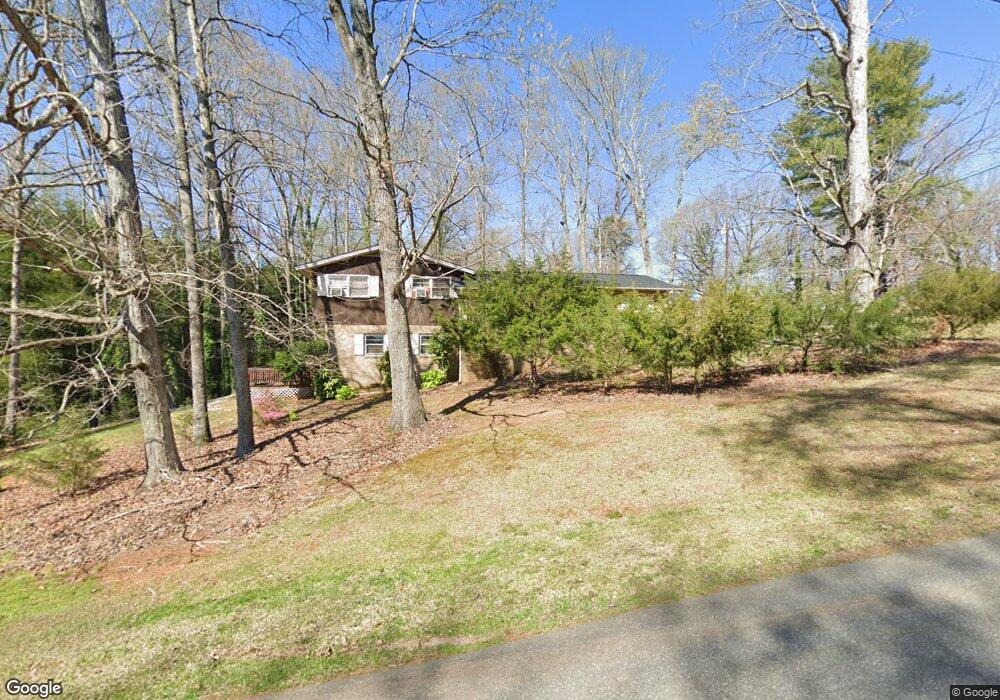 915 N Garden Ave, Siler City, NC 27344 - photo 1