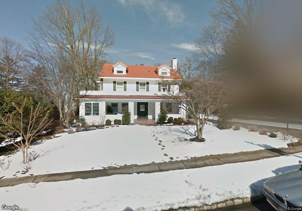 8 Huntington Rd, Port Washington, NY 11050 - photo 1