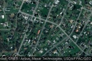 33 S Pennsylvania St, Ridgeley, WV 26753