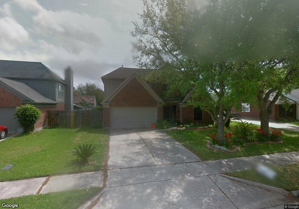 3903 Spring Garden Dr, Pearland, TX 77584 - photo 1