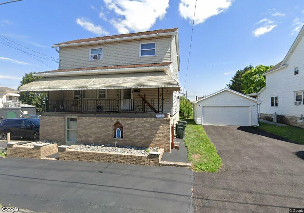 911 Alter St, Hazleton, PA 18201 - photo 1