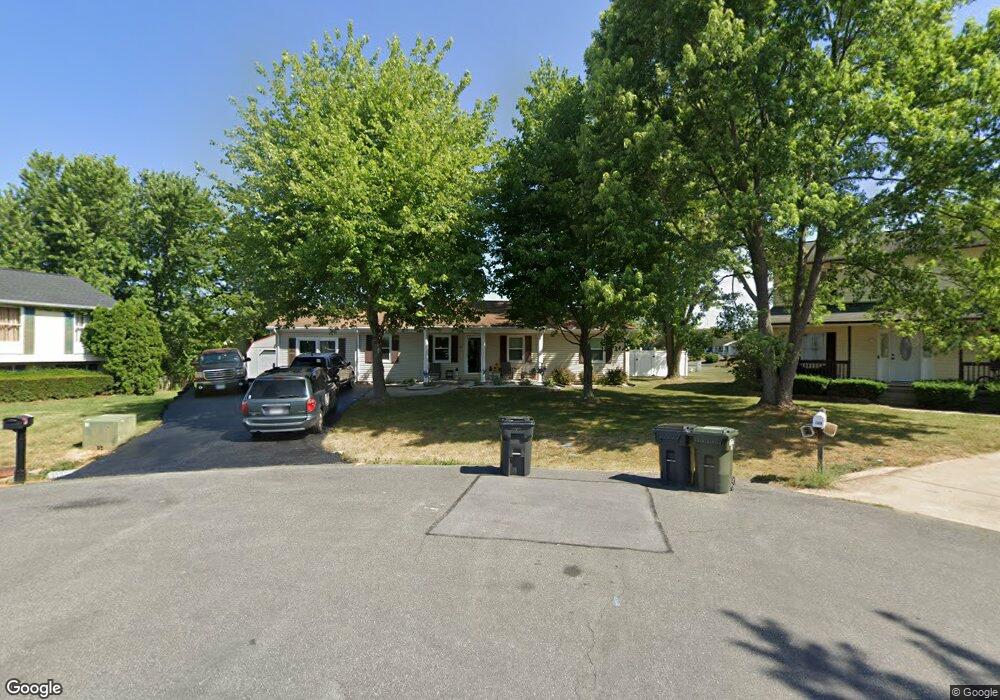 110 Honey Creek Cir, Stephens City, VA 22655 - photo 1