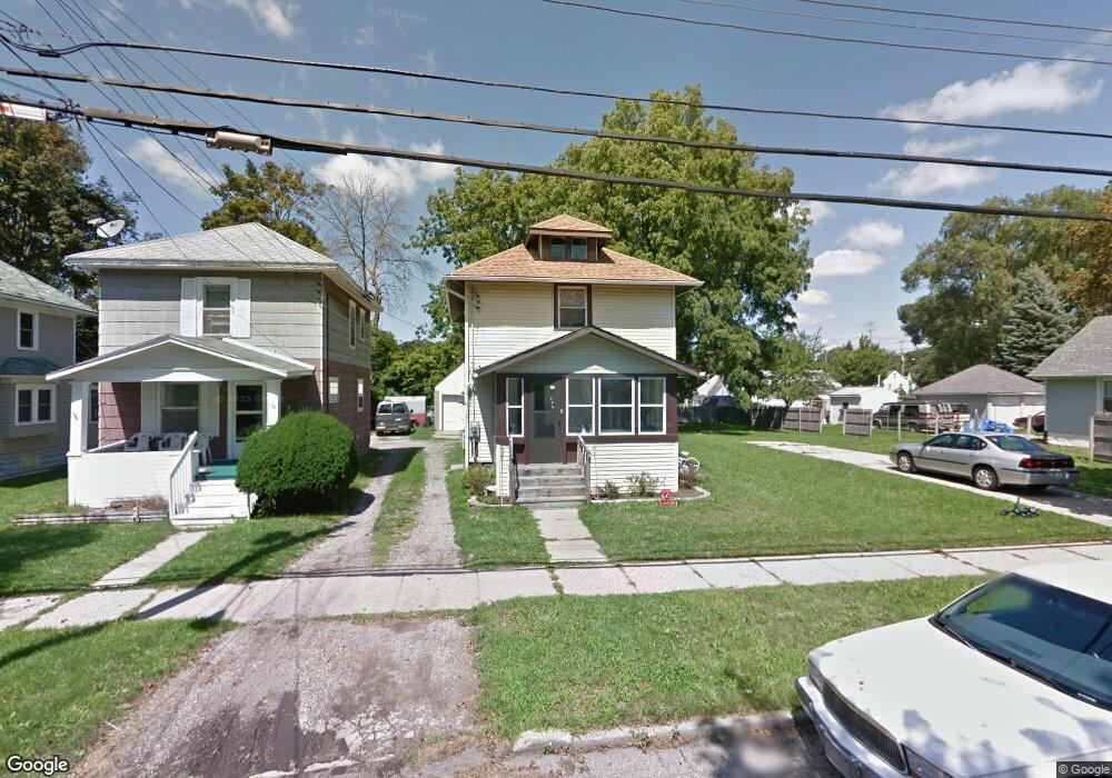 1132 Hyland St, Lansing, MI 48915 - photo 1