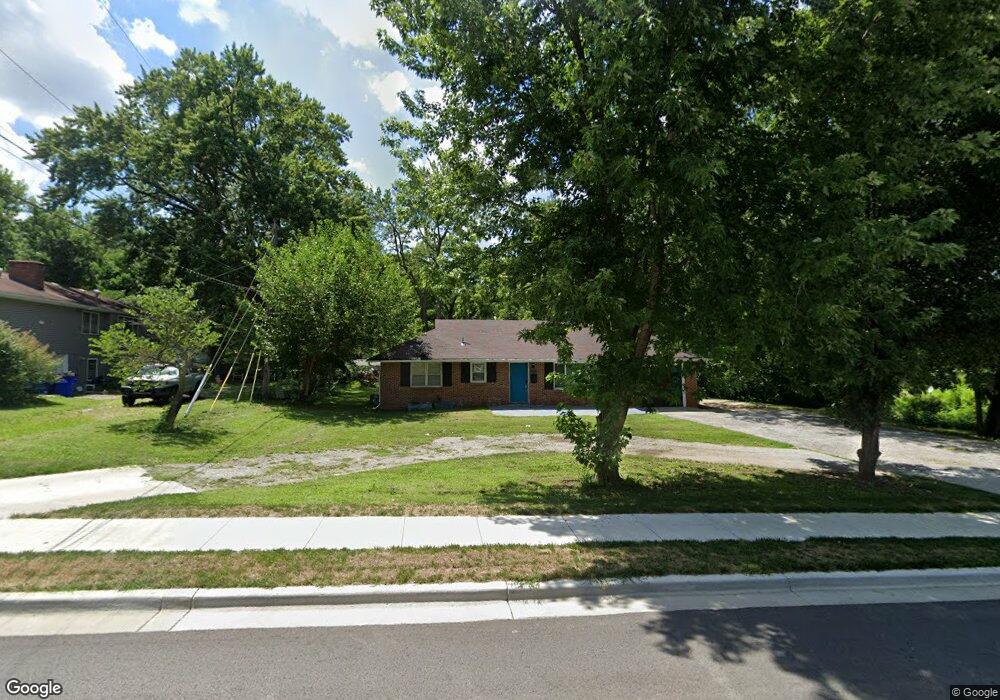 7218 Nieman Rd, Shawnee, KS 66203 - photo 1