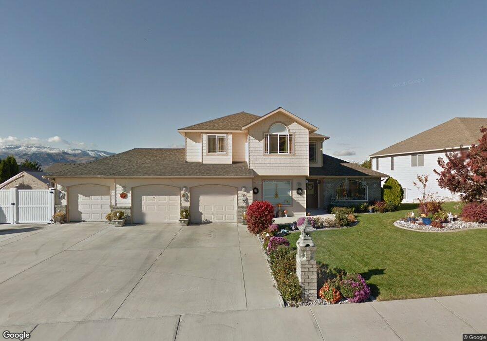 1552 Holly Ln, East Wenatchee, WA 98802 - photo 1