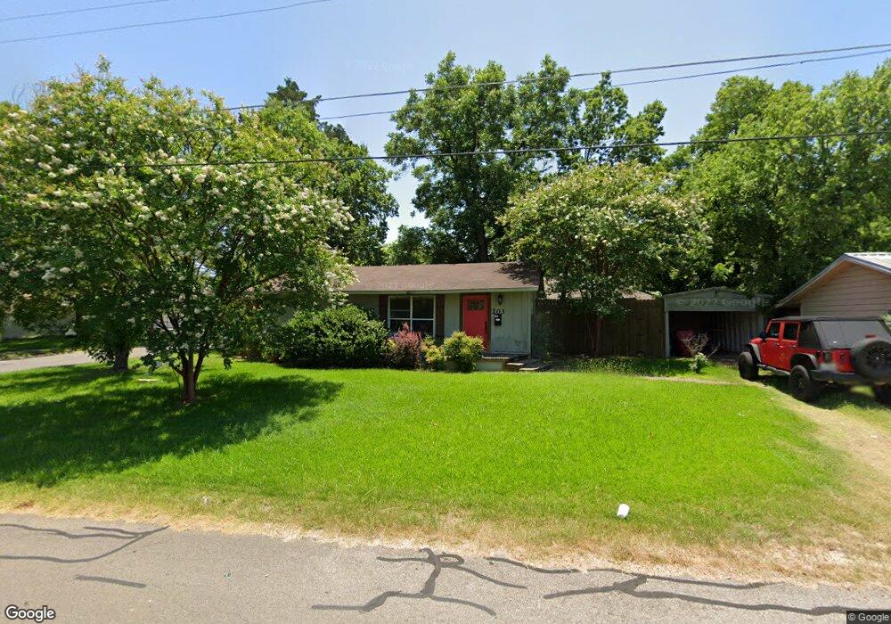 203 W 8th St, Bonham, TX 75418 - photo 1