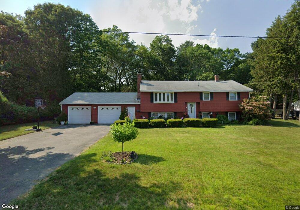 39 Mullen Ln, Dracut, MA 01826 - photo 1