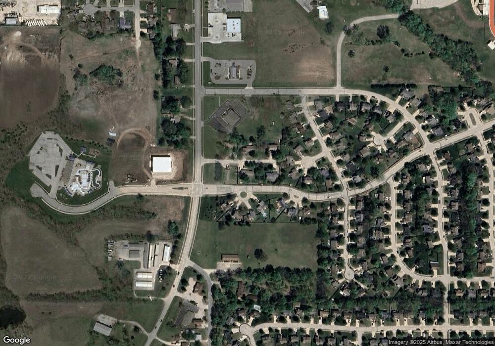 103 E Cedar St, Spring Hill, KS 66083 - photo 1