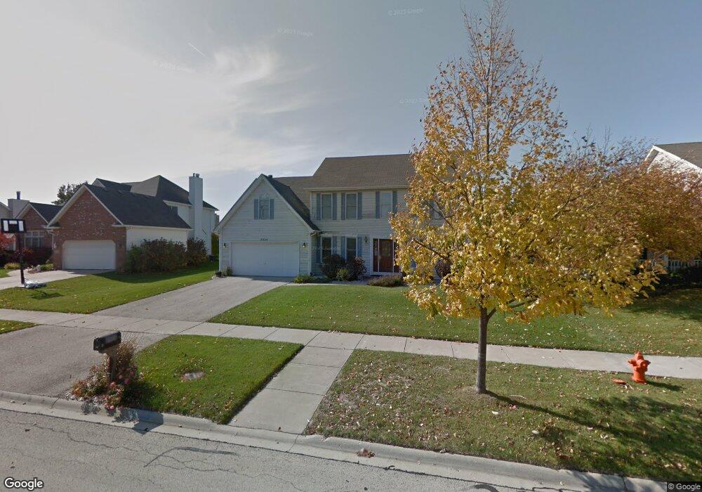 4904 Snapjack Cir, Naperville, IL 60564 - photo 1