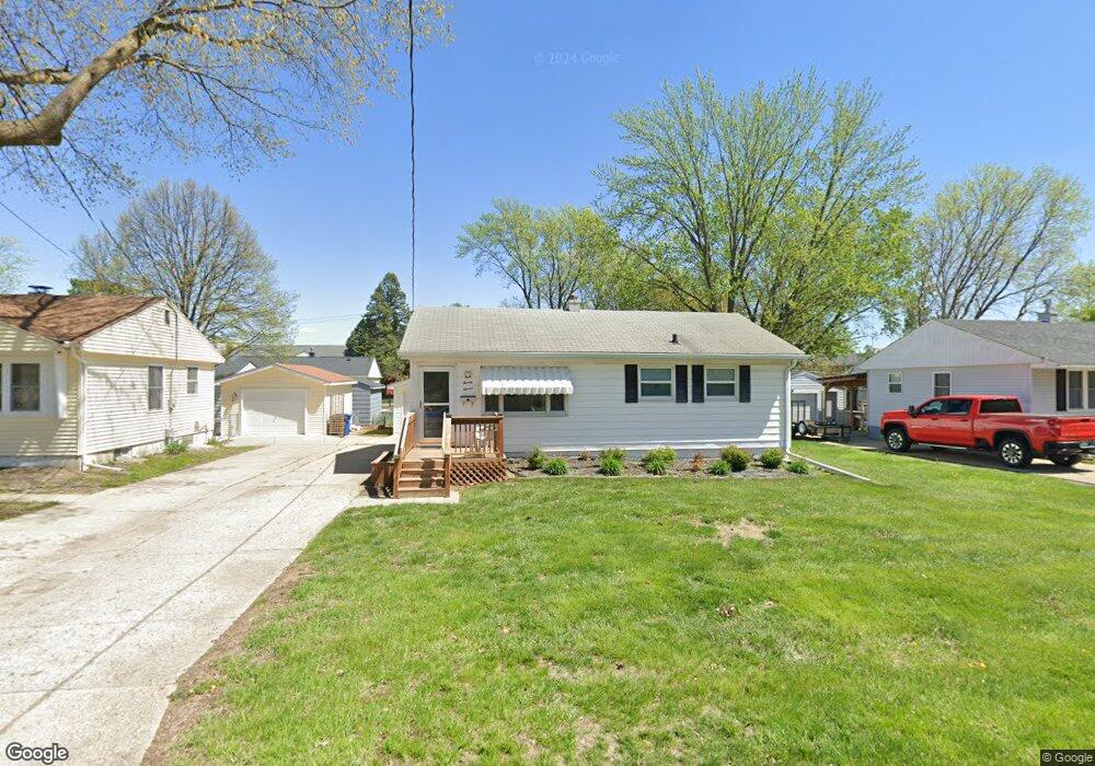 2011 50th Place, Des Moines, IA 50310 - photo 1