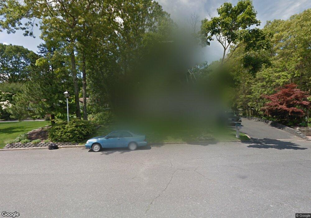 4 Autumn Ct, Hauppauge, NY 11788 - photo 1